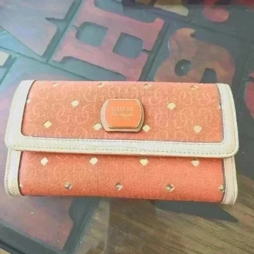 Guess Tri-fold Wallet